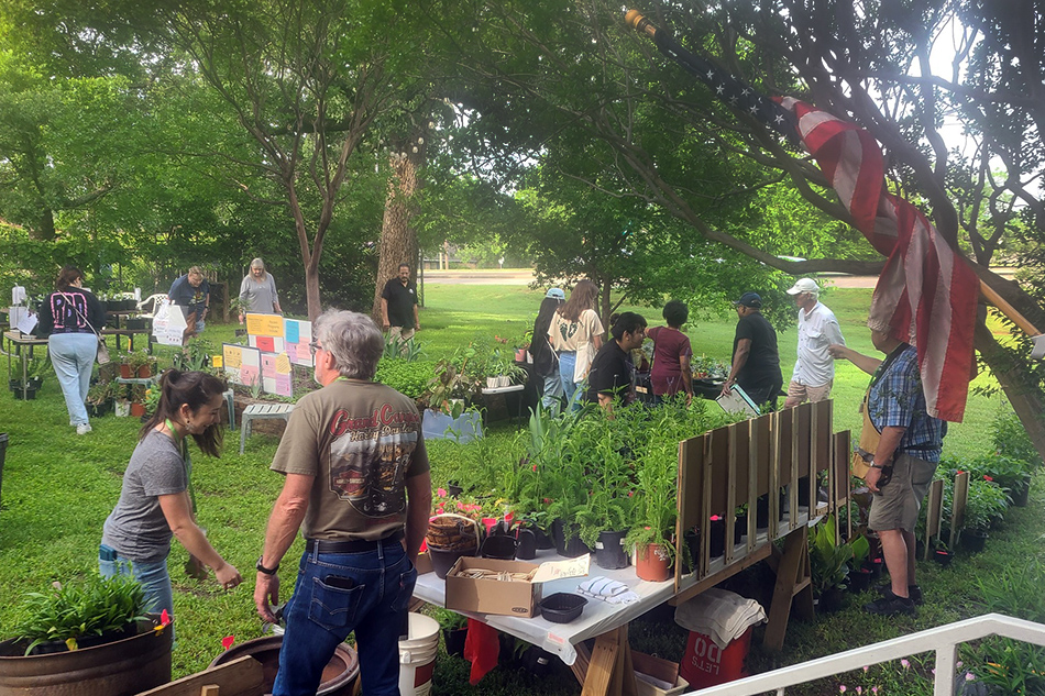 Arlington Garden Club