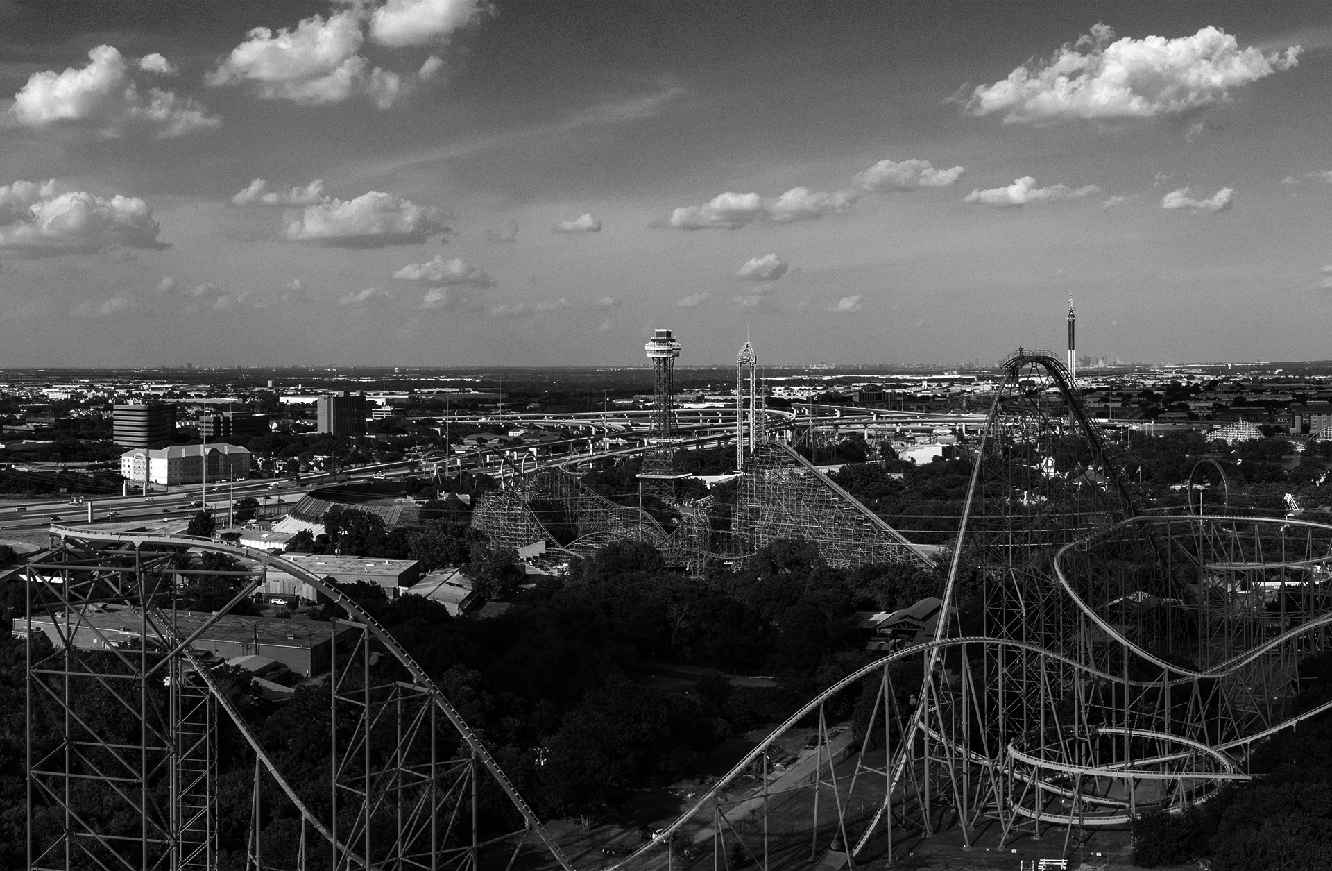 Aerial view of Six Flags Over Texas amusement park