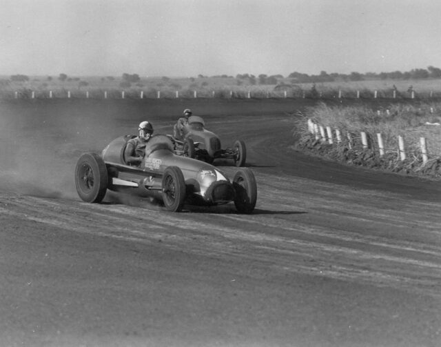Arlington racing: born in the dirt, thriving in the streets. From Troy Ruttman powering through a turn in the “Blue Crown Special” at Arlington Downs in 1949 to Pato O’Ward carving through the course at the inaugural Java House Grand Prix of Arlington, open wheel racing has deep roots here in The American Dream City. Two eras. Same adrenaline. Same Arlington spirit.
#Arlington150